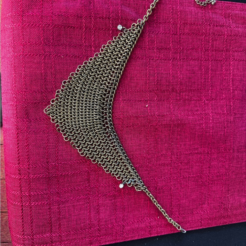 Elegant Gold Chainmail Necklace